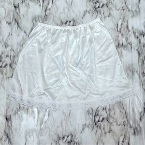 Whimsigoth Fairycore Vintage White Lace Trim Slip Skirt Women Sz XL Made In USA